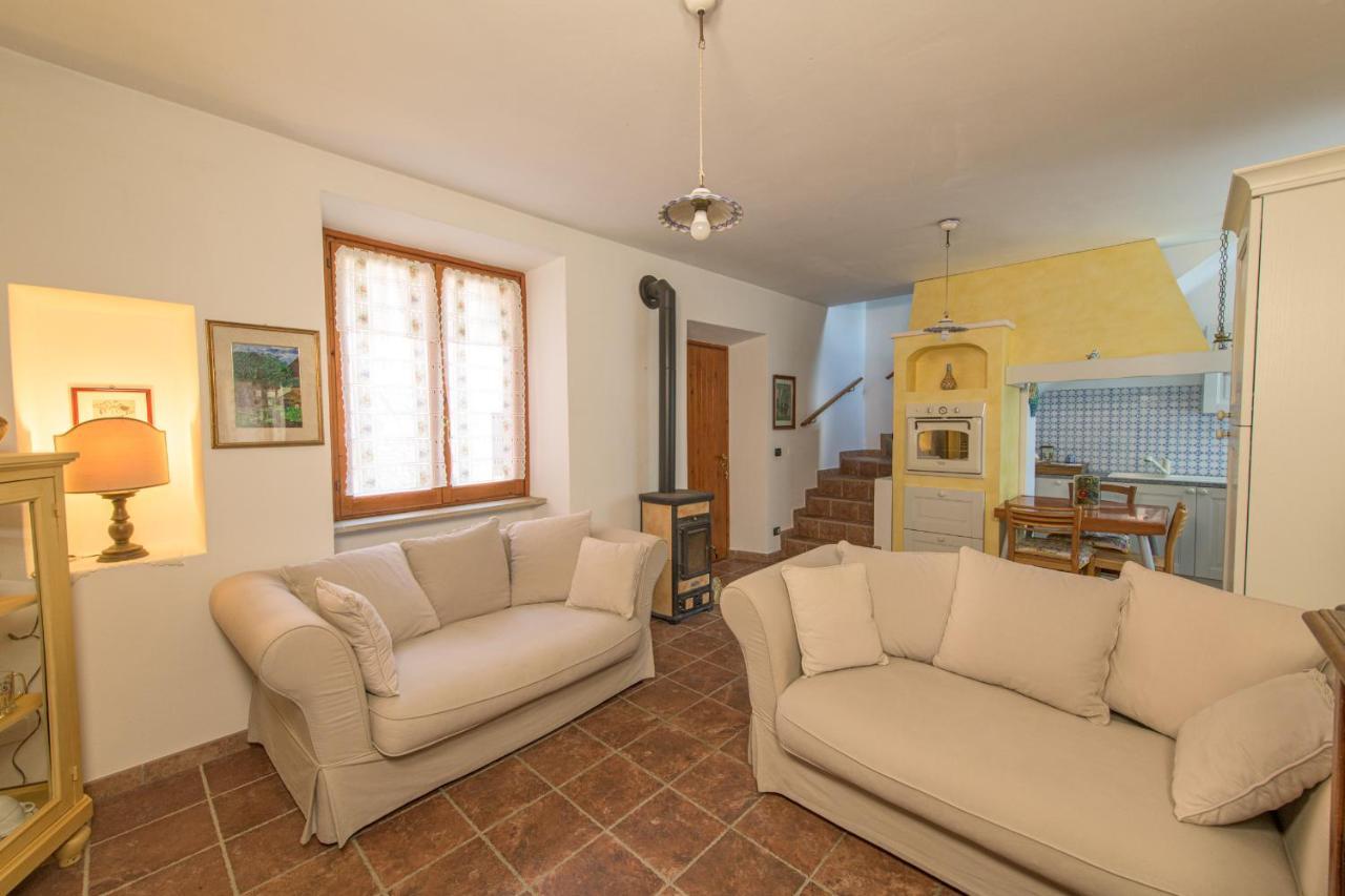 Tenuta Cascina Marenco Гави Екстериор снимка